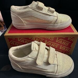 Toddler girl size 10 glitter white Vans